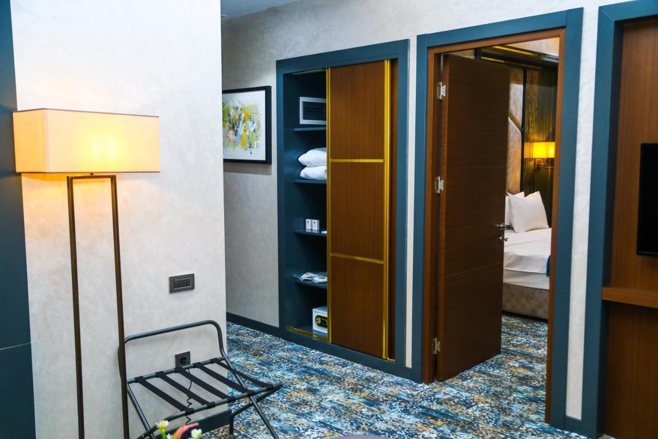 Iris Hotel Baku - Halal Hotel Exterior photo